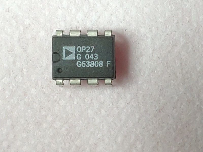 Микросхема Analog Devices OP27G