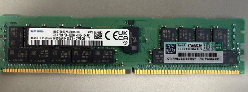 Модуль памяти HPE P00924-B21