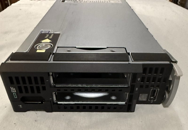Сервер HPE P02057-S01