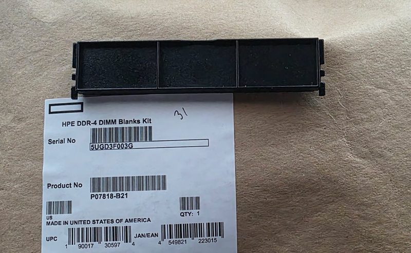Модуль памяти HPE P07818-B21