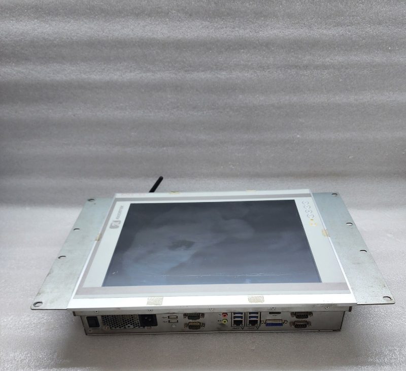 Промышленный компьютер P1157S-871-US