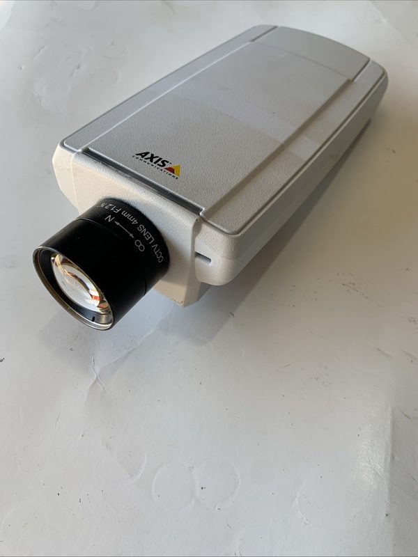 Камера Axis P1311