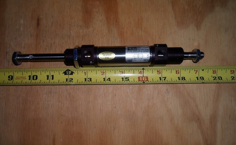 Пневмоцилиндр Parker P1A-S025FS-0040