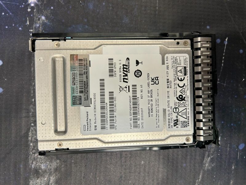 SSD-накопитель HPE P21841-001