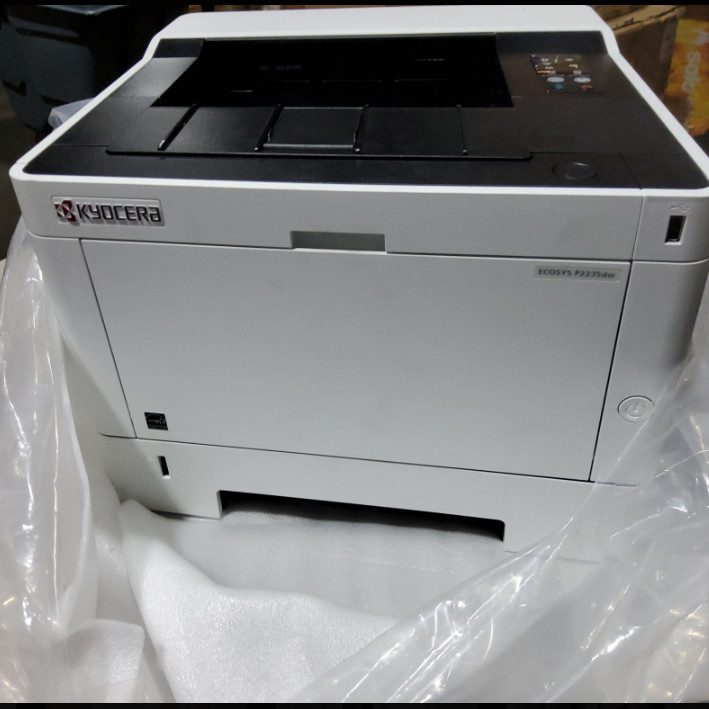 Лазерный принтер Kyocera P2235DW