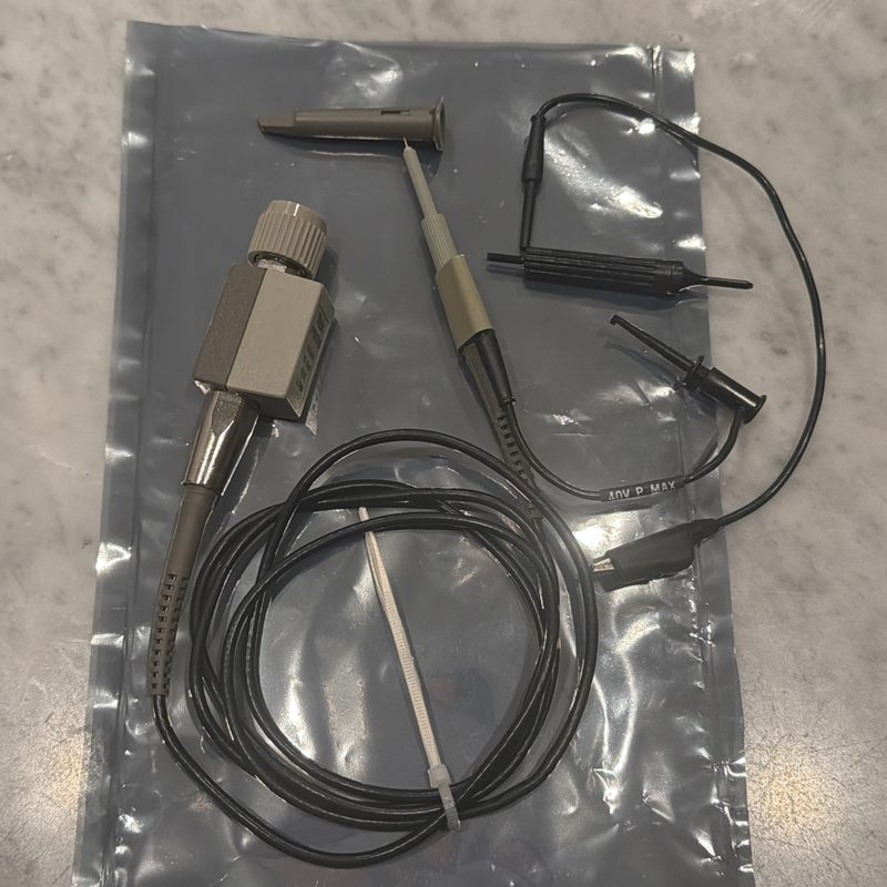 Осциллограф Tektronix P6136