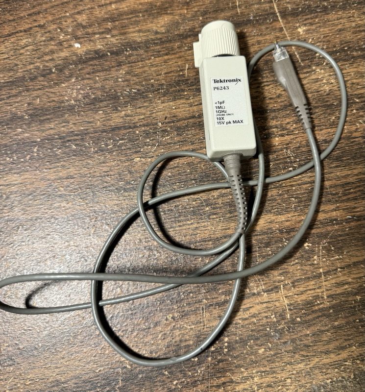 Пробник Tektronix P6243