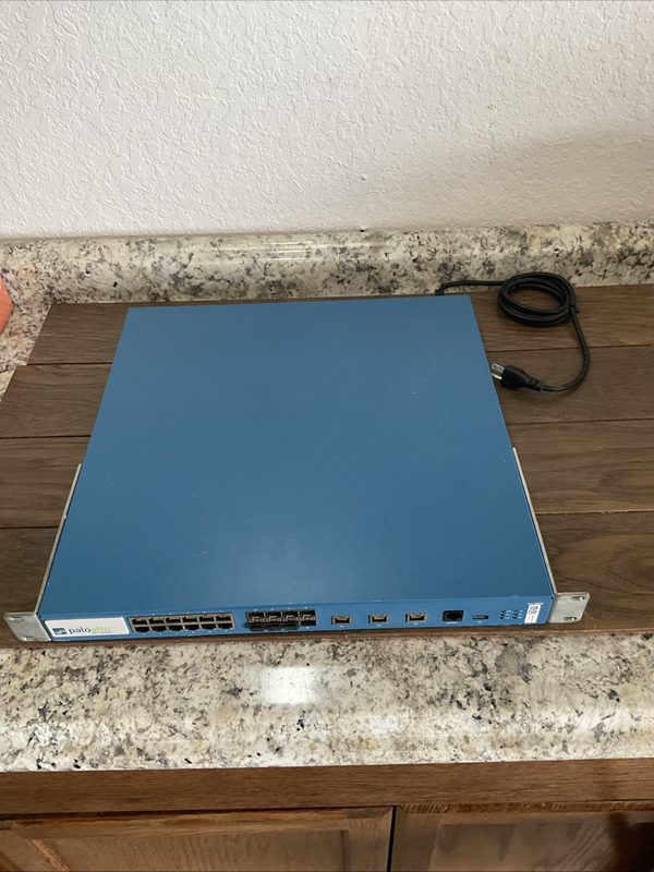 Межсетевой экран Palo Alto PA-3060