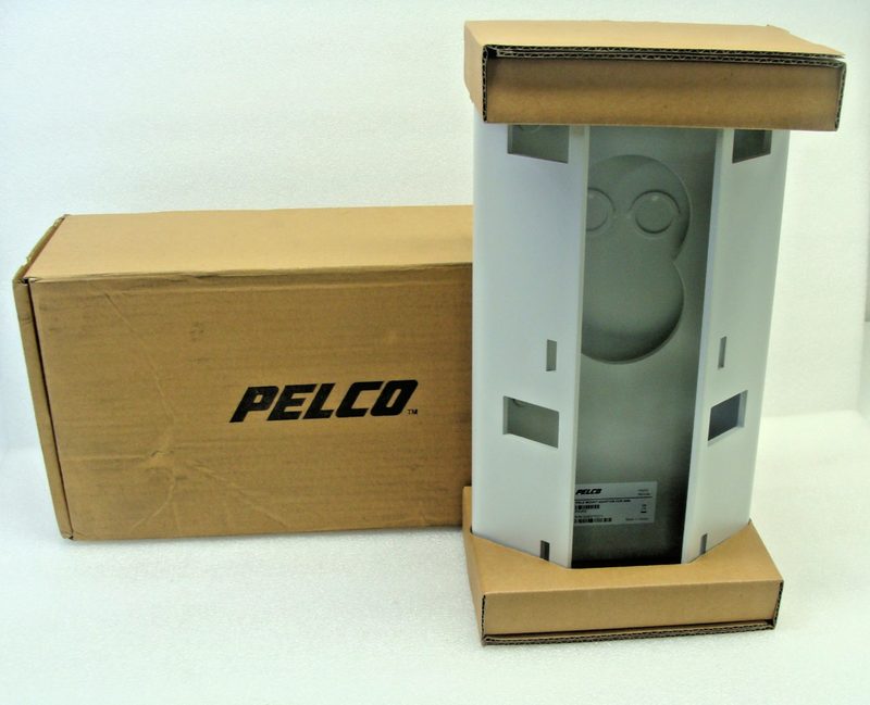 Камера Pelco PA402