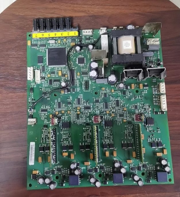 Частотный преобразователь PC00225I