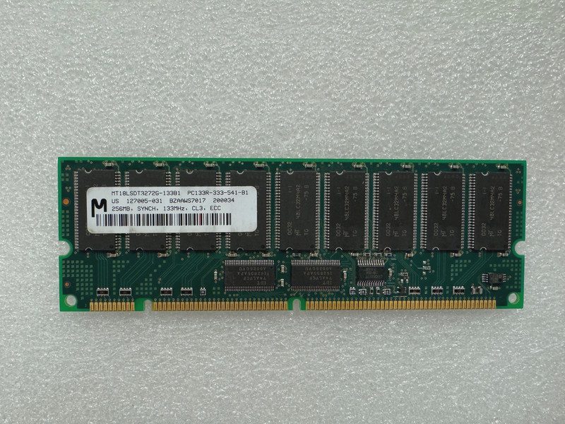 Модуль памяти Micron PC133R-333-541-B1
