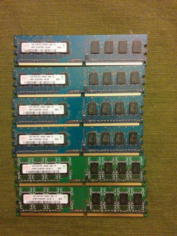 Модуль памяти SK hynix PC2-6400U