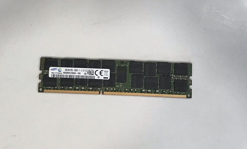 Модуль памяти Samsung PC3L-12800R-11-12-E2-D3