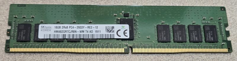 Модуль памяти SK hynix PC4-2933Y-RC2