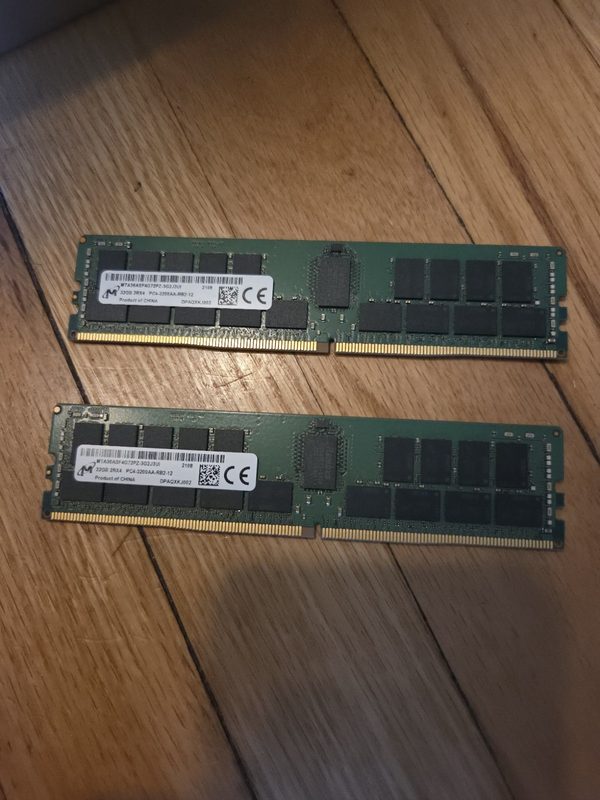Модуль памяти Micron PC4-3200AA-RB2-12