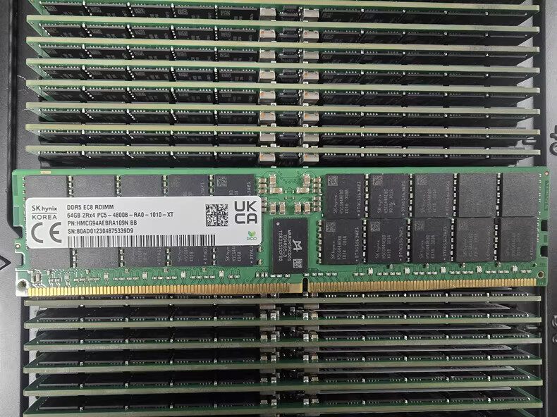 Модуль памяти PC5-4800B-RA0