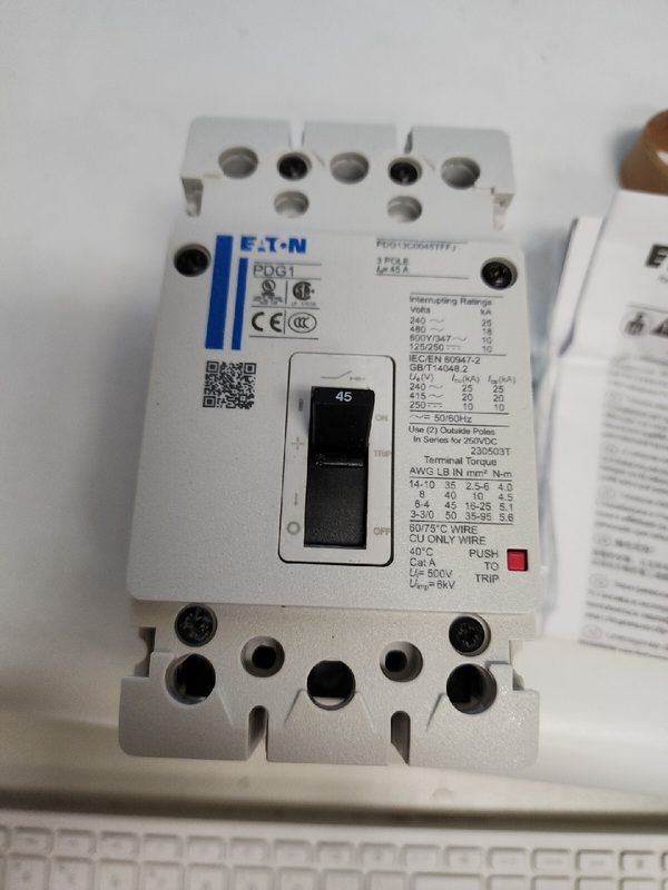 Автоматический выключатель Eaton PDG13C0045TFFJ
