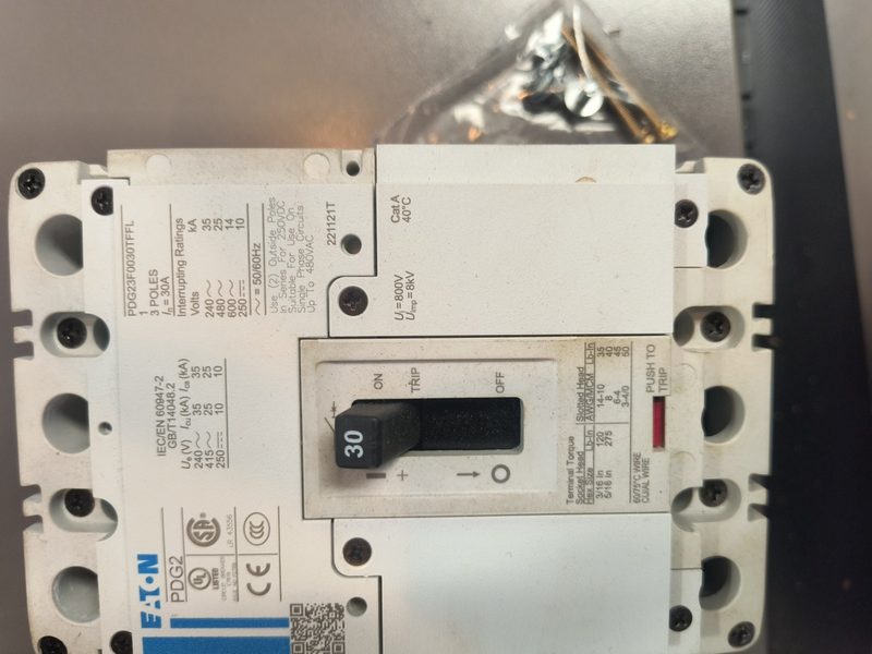 Автоматический выключатель Eaton PDG23F0030TFFL