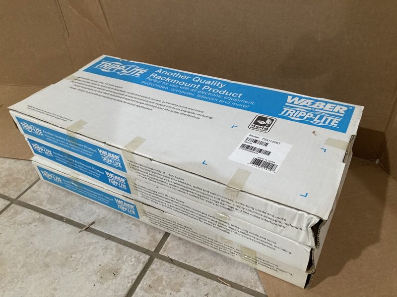 Блок розеток Tripp Lite PDU1220T