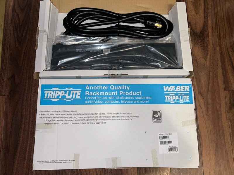 Блок розеток Tripp Lite PDUH30HV