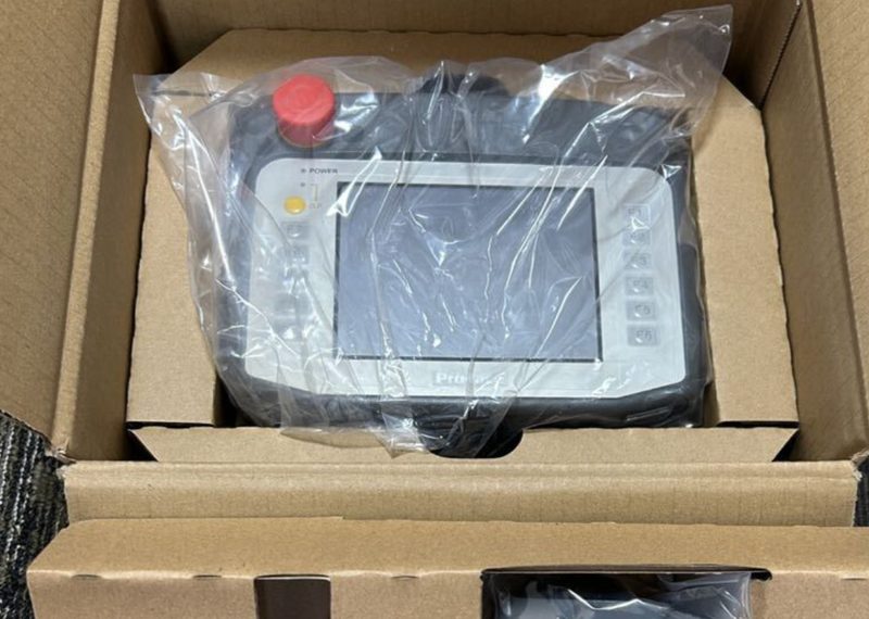 Панель оператора PFXGP4311HTADER