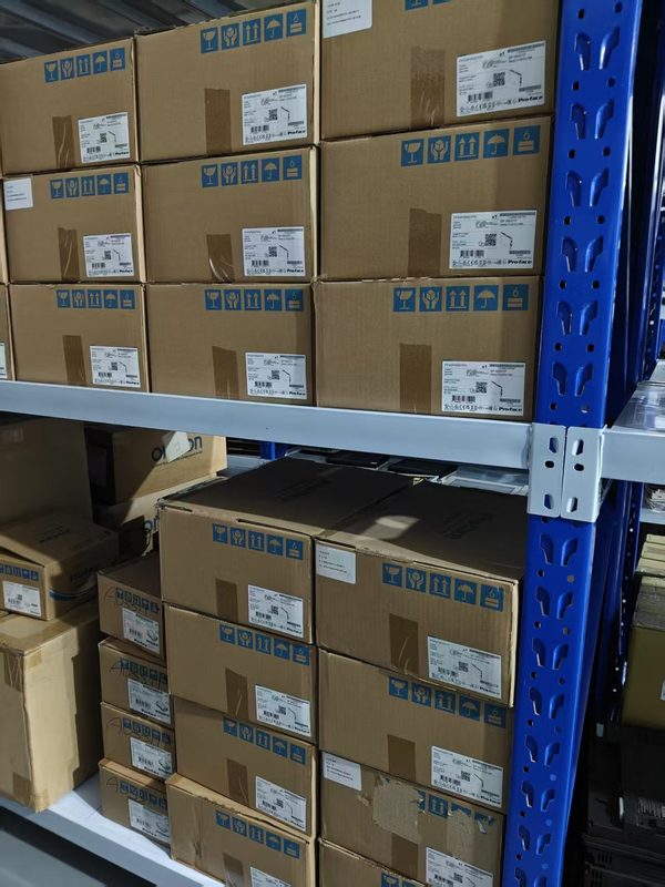 Панель оператора PFXLT3300TADK