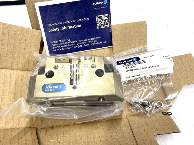 Робот Schunk PGN-PLUS80-1