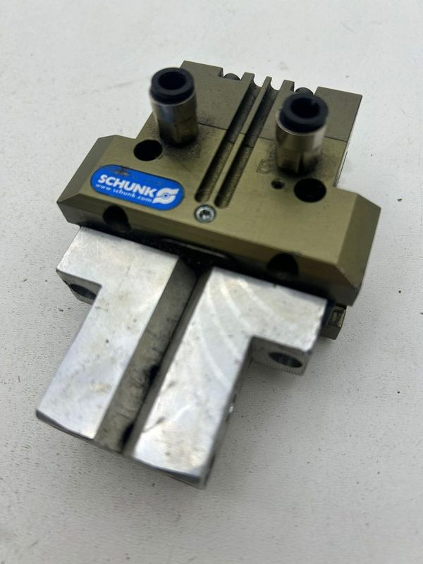 Робот Schunk PGN+64-2-AS