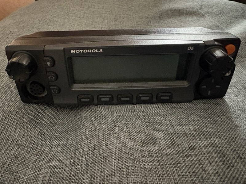 Радиостанция Motorola PHCN4000E