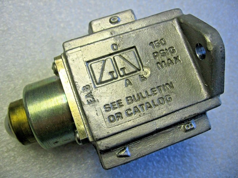 Пневмоклапан Parker PL2479