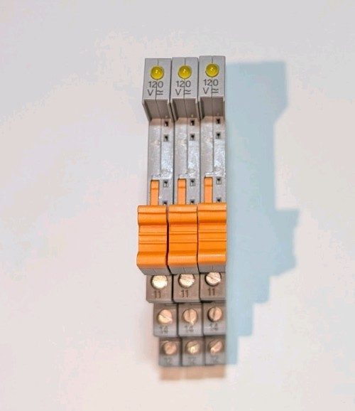 Колодка реле Phoenix Contact PLC-BSC-120UC/21