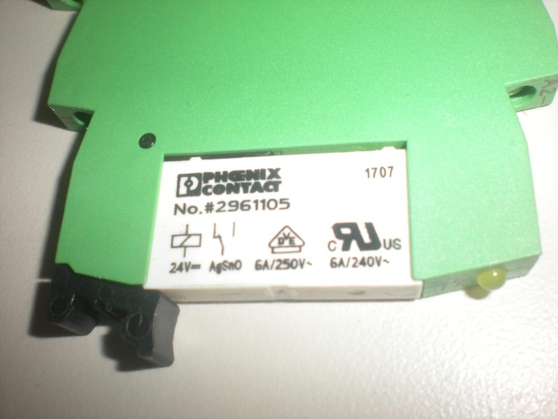 ПЛК Phoenix Contact PLC-BSE-24DC/21