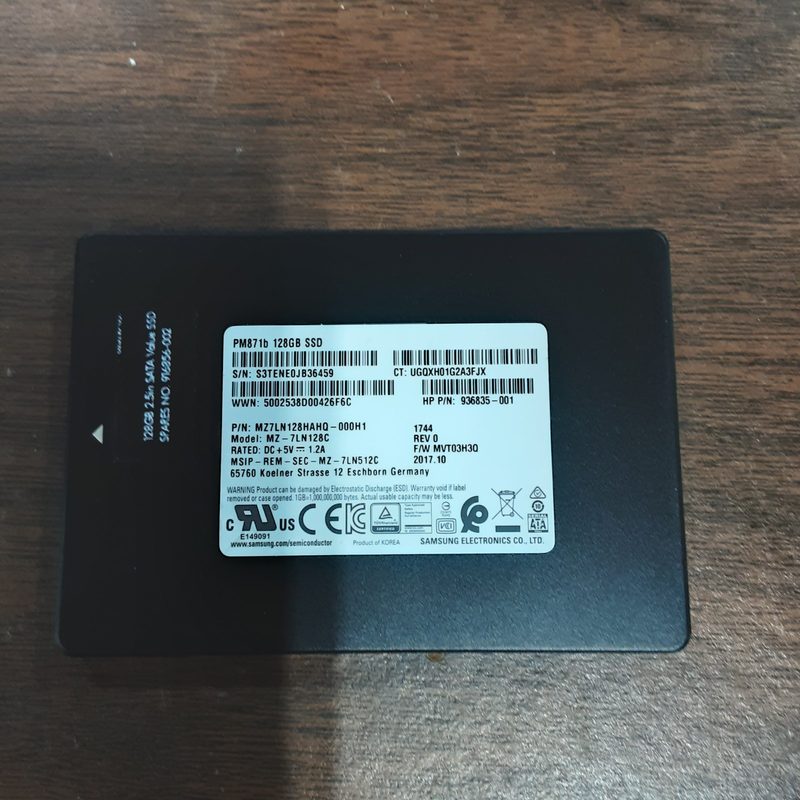 SSD-накопитель Samsung PM871B