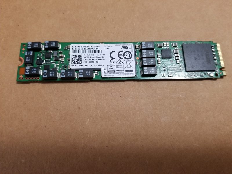 SSD-накопитель Dell PM953