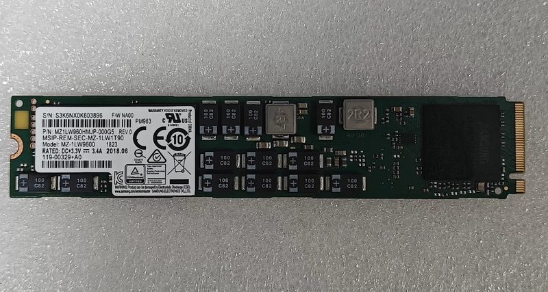 SSD-накопитель Samsung PM963