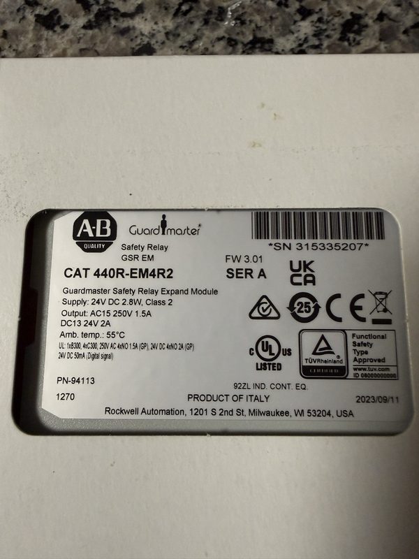 Реле безопасности Allen-Bradley PN-94113