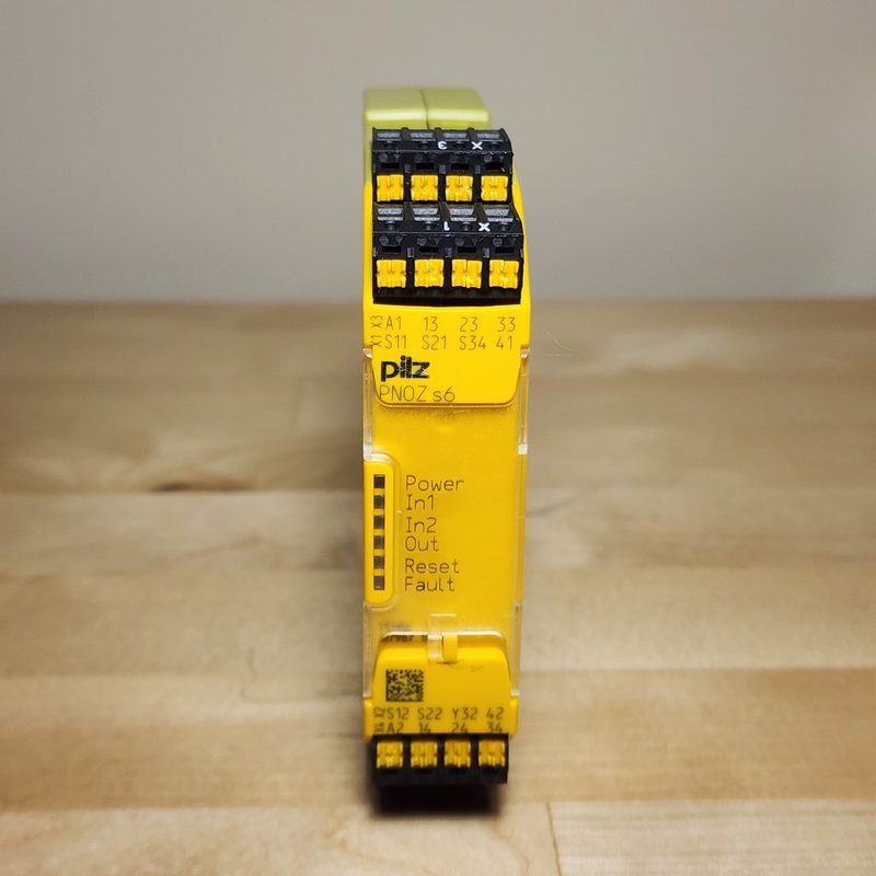 Реле безопасности Pilz PNOZ S6