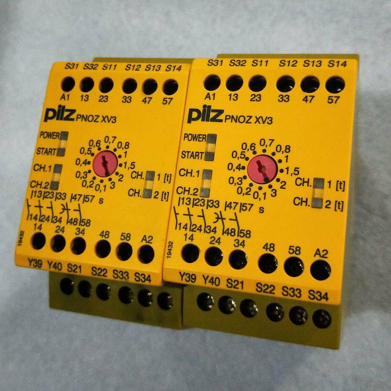 Реле безопасности Pilz PNOZ XV3