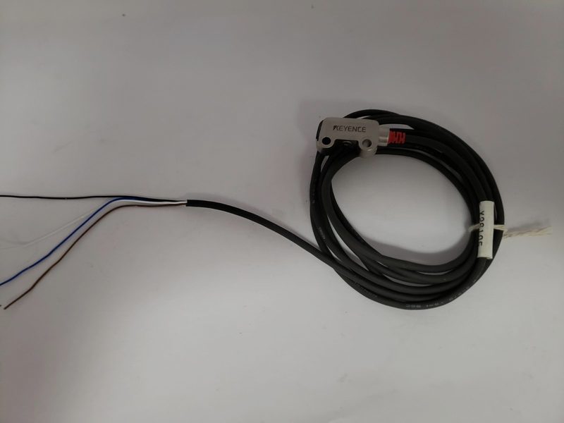 Фотоэлектрический датчик Keyence PR-M51N3