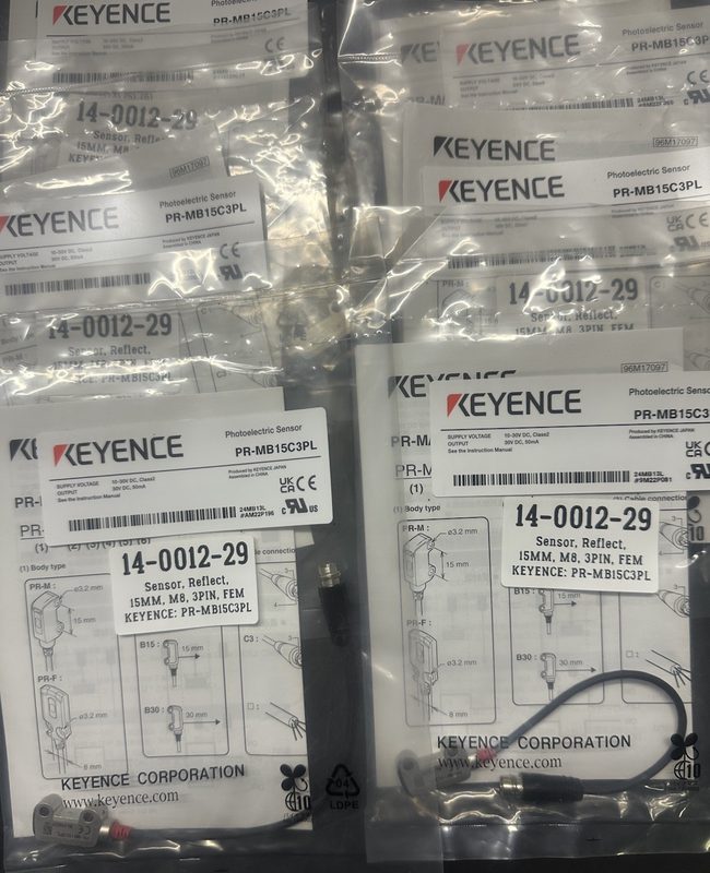 Фотоэлектрический датчик Keyence PR-MB15C3PL