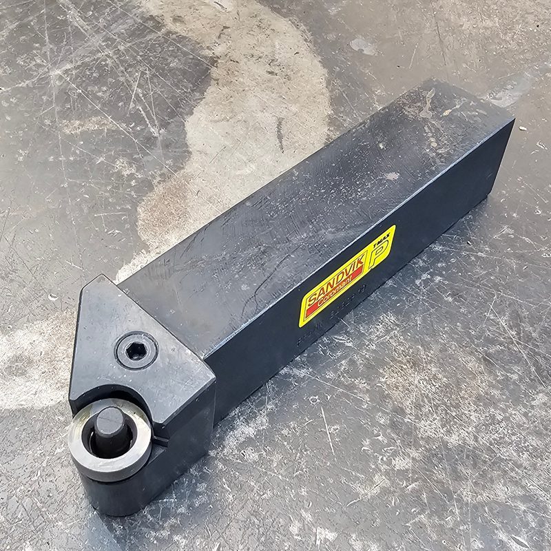 Режущий инструмент Sandvik PRGNR-3232P
