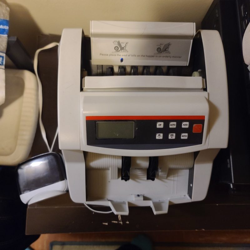 Счётчик банкнот PRMC700
