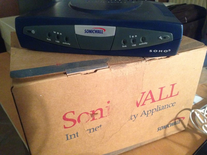 Медицинское оборудование SonicWall PRO100