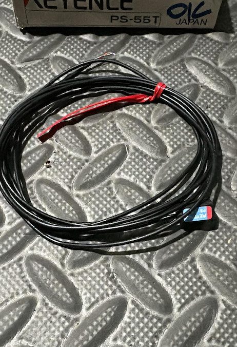 Фотоэлектрический датчик Keyence PS-55T