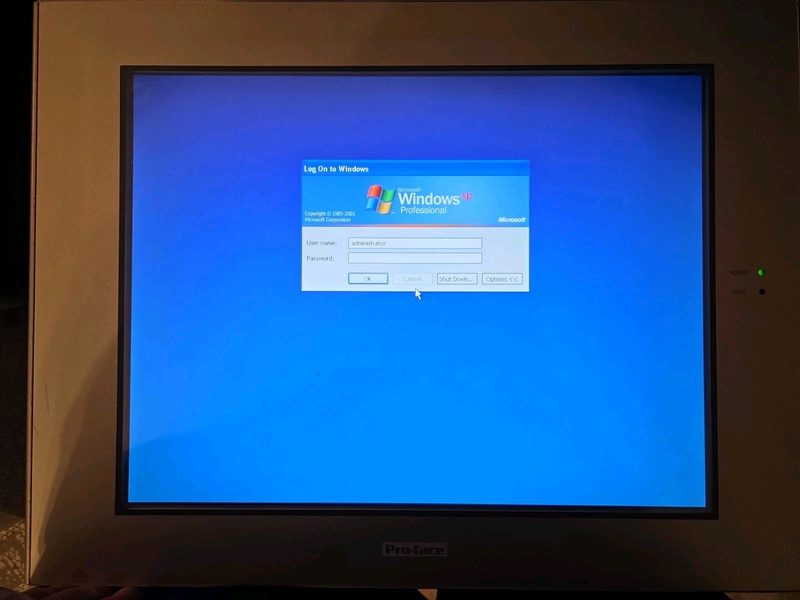 Панель оператора PS3710A-T41