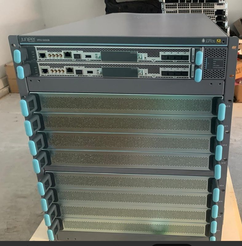 Маршрутизатор Juniper PTX10008-PREMIUM