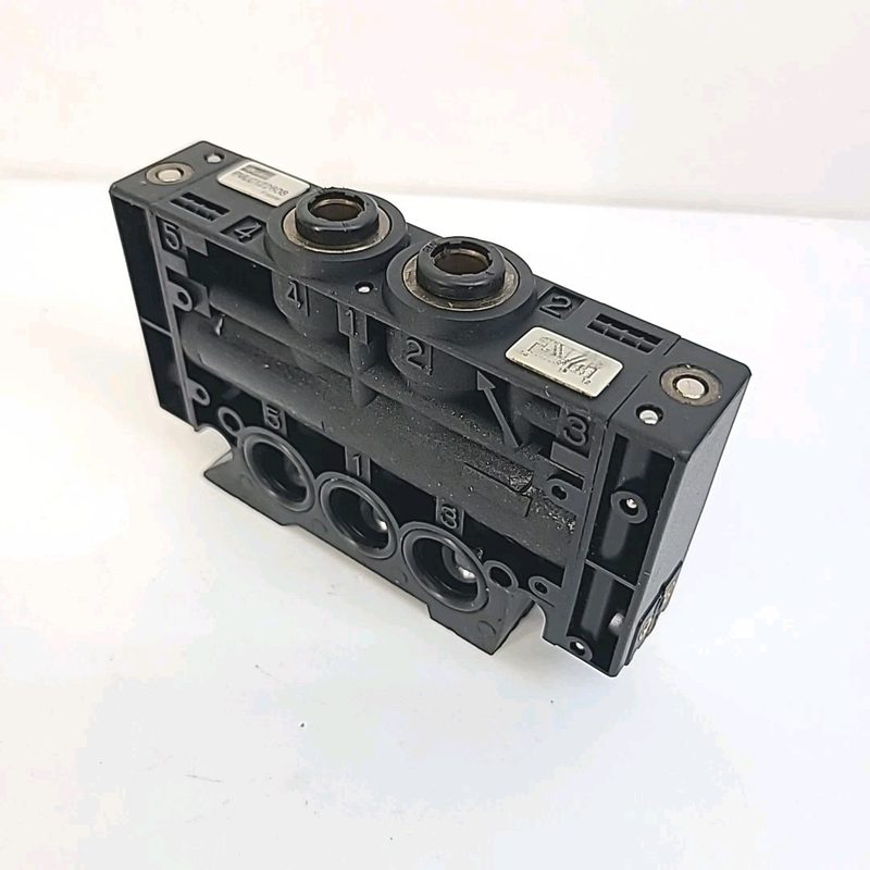 Пневмооборудование Parker PVLC122608
