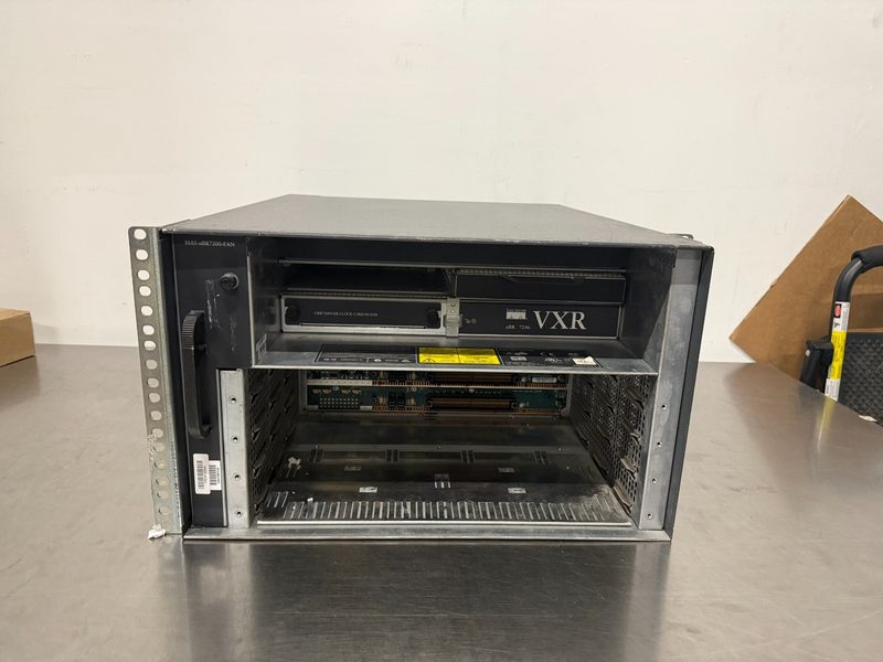 Блок питания Cisco PWR-UBR7200-AC