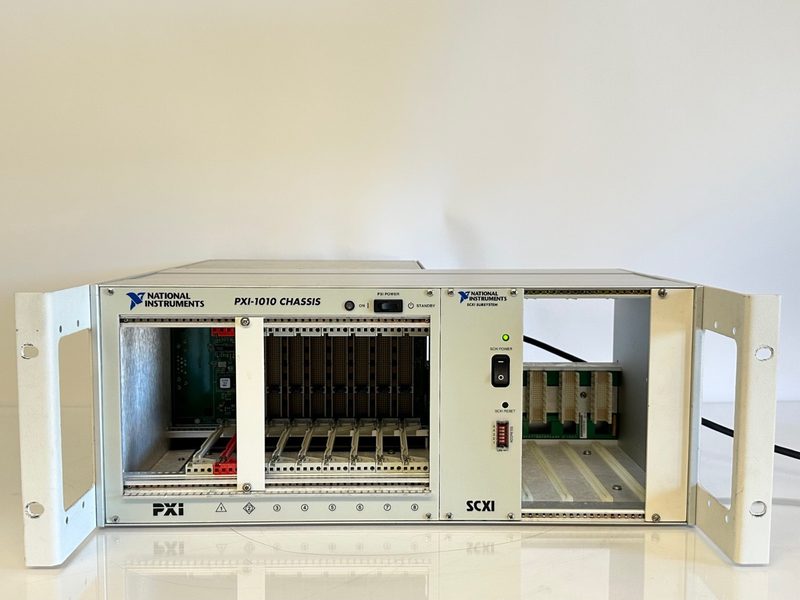Шасси National Instruments PXI-1010