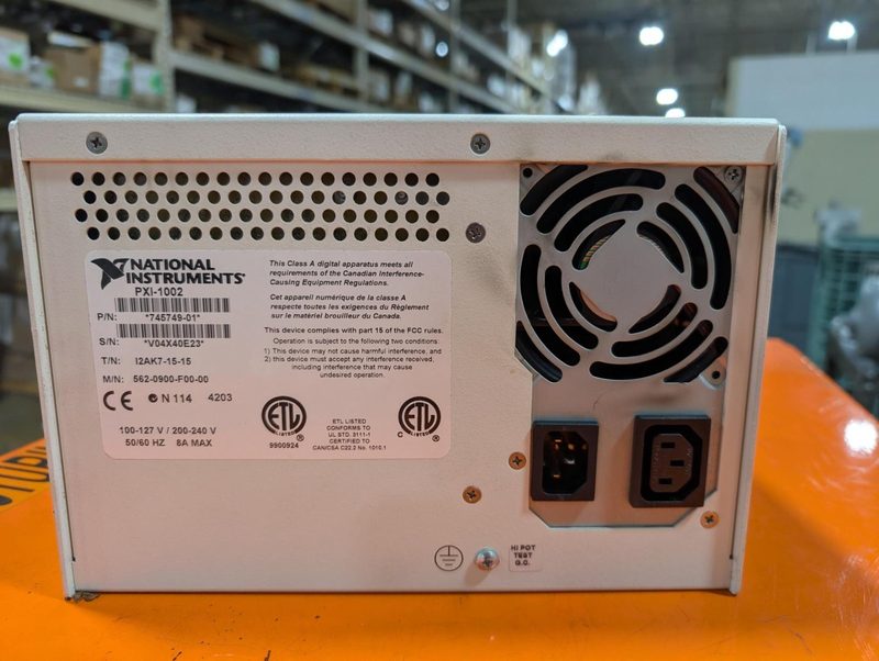 Тестер National Instruments PXI-1031